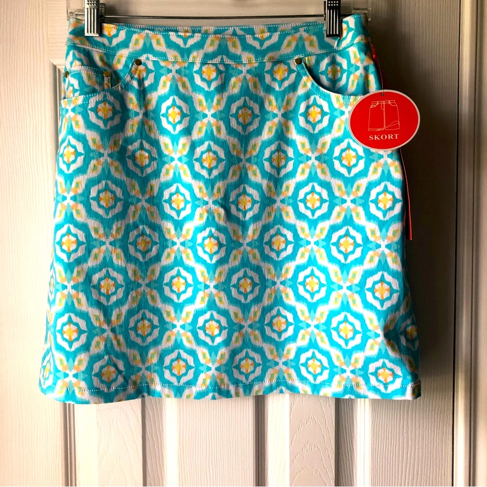 NWT Hearts of Palm Petite Skort